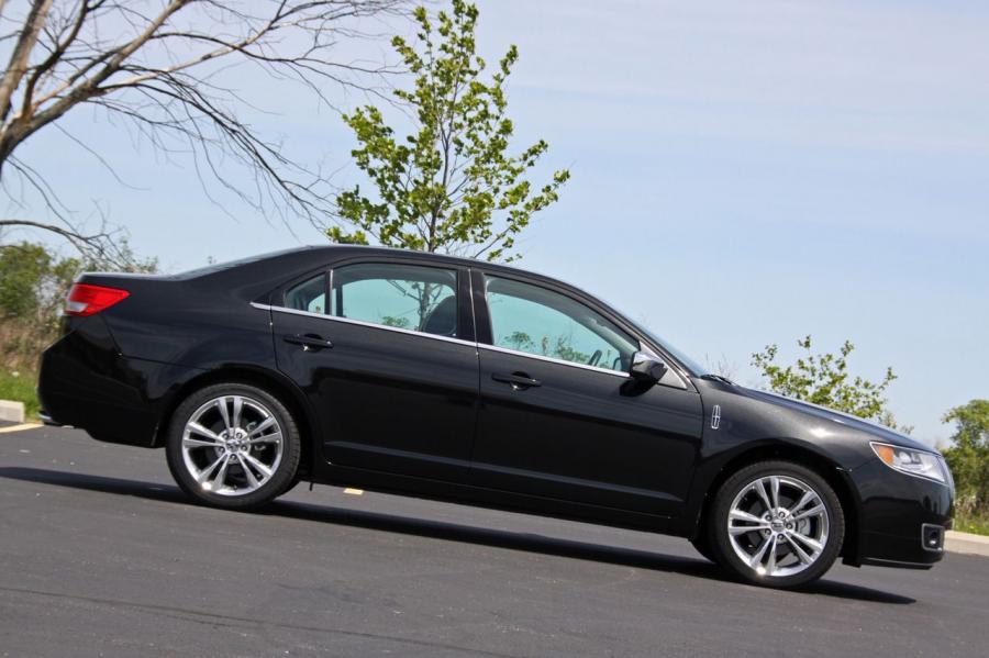  Lincoln MKZ 2010 года  (фото 6 из 211)
